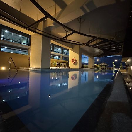 Grand Riviera Suites Manila Kültér fotó
