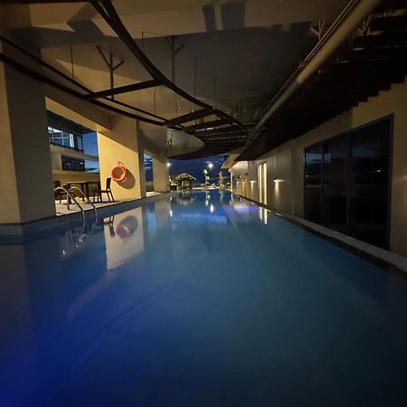 Grand Riviera Suites Manila Kültér fotó