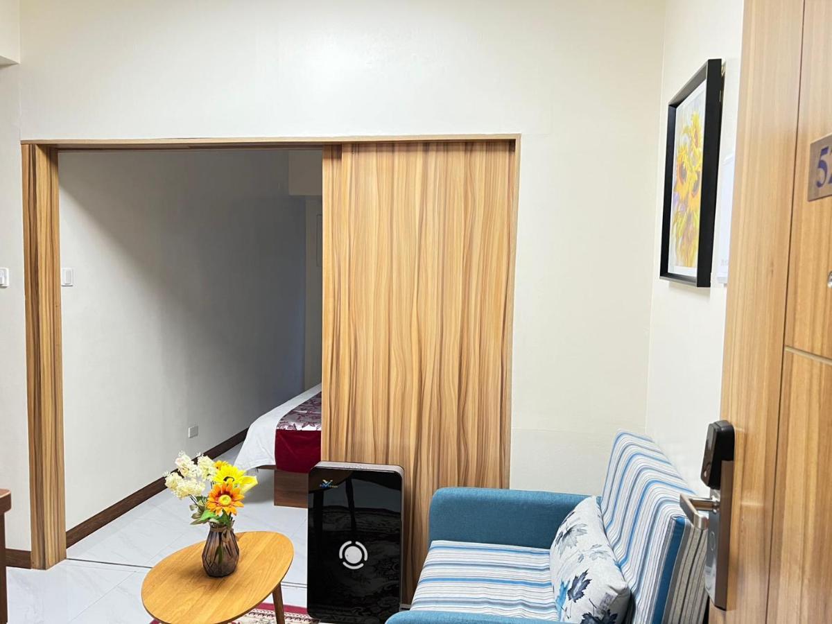 Grand Riviera Suites Manila Kültér fotó