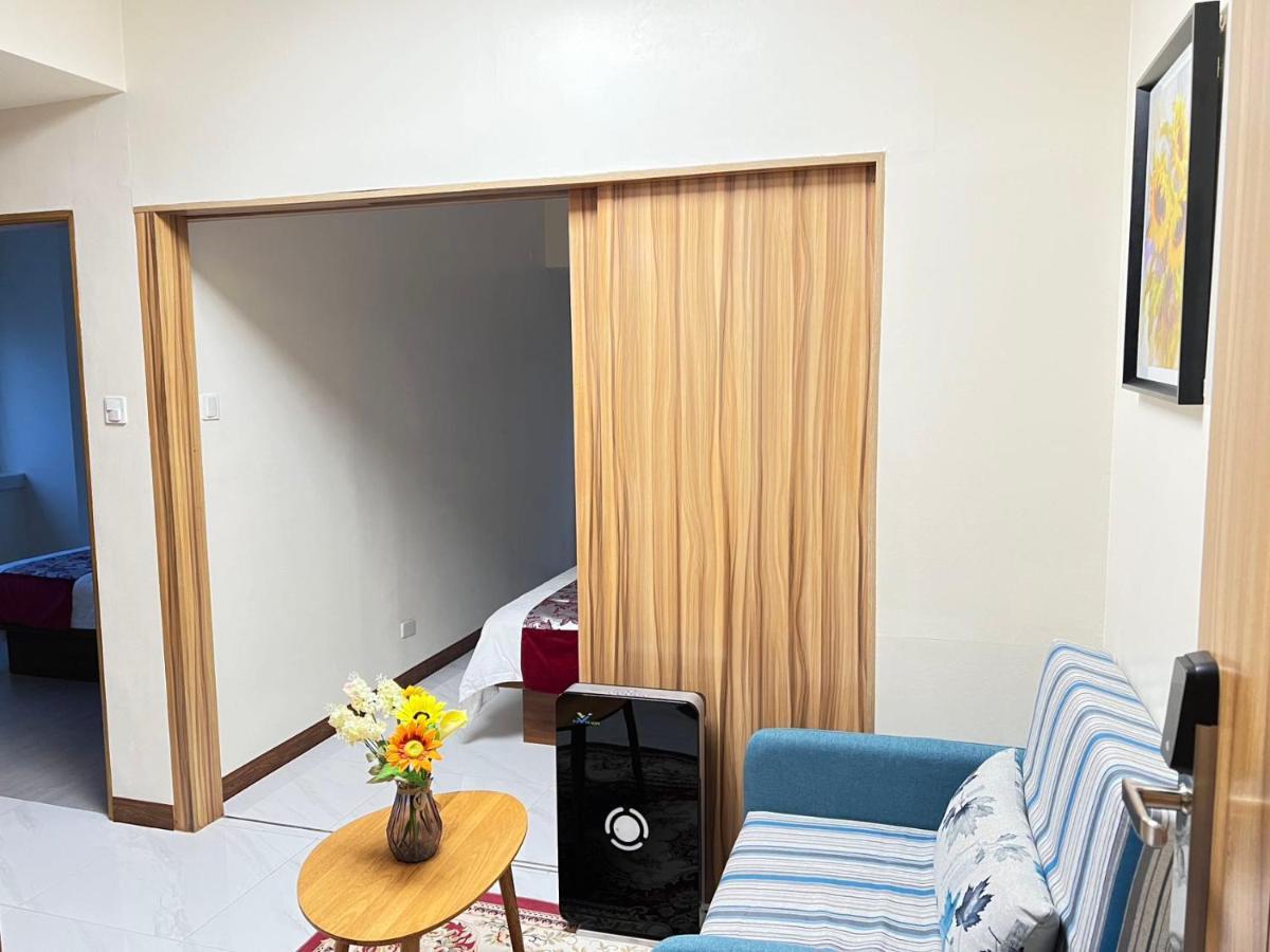 Grand Riviera Suites Manila Kültér fotó
