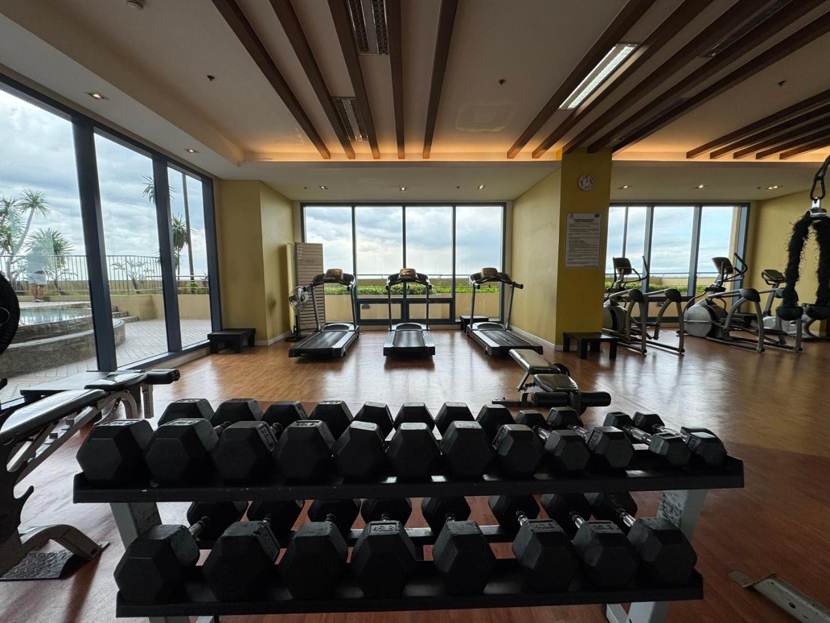 Grand Riviera Suites Manila Kültér fotó