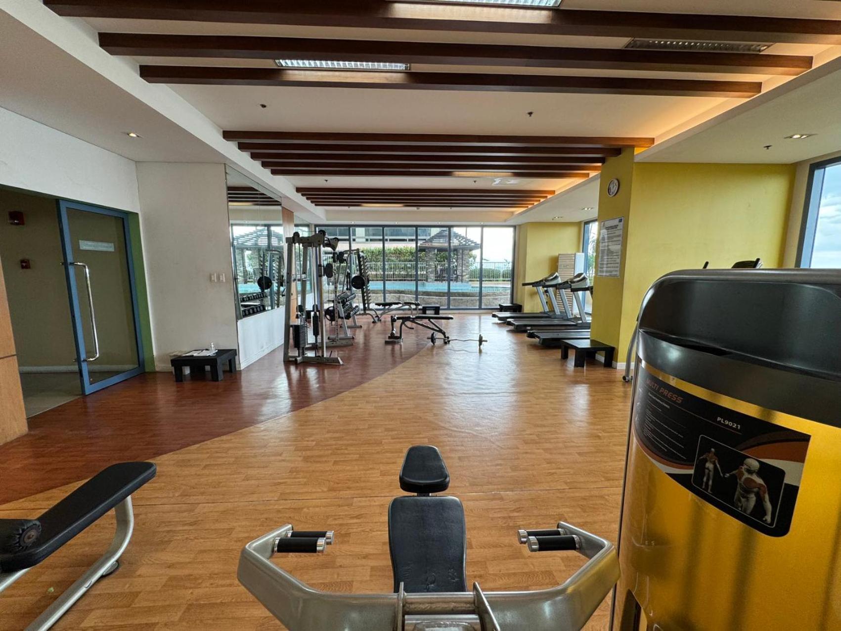 Grand Riviera Suites Manila Kültér fotó