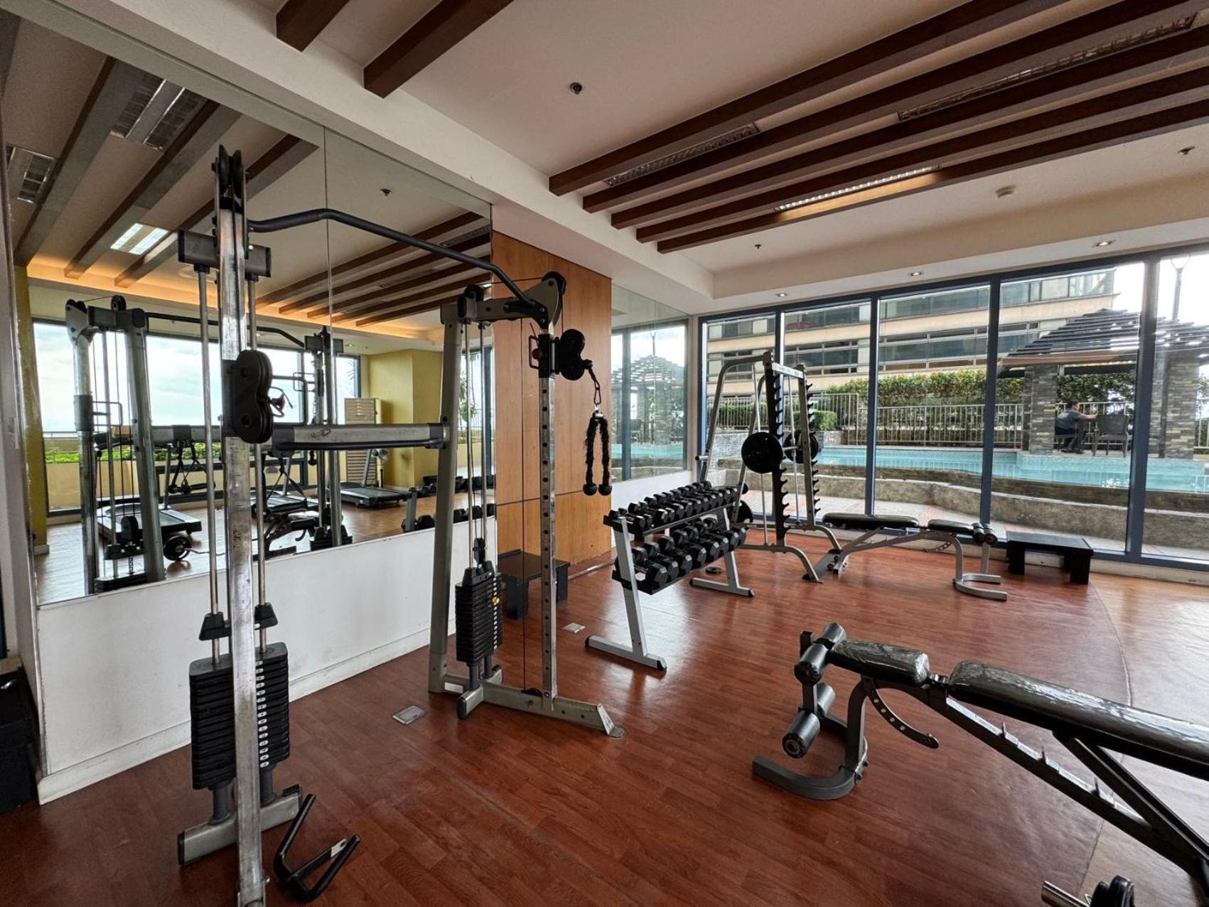 Grand Riviera Suites Manila Kültér fotó
